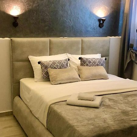 Апартаменти Helen Luxury Happy House Афіни Екстер'єр фото